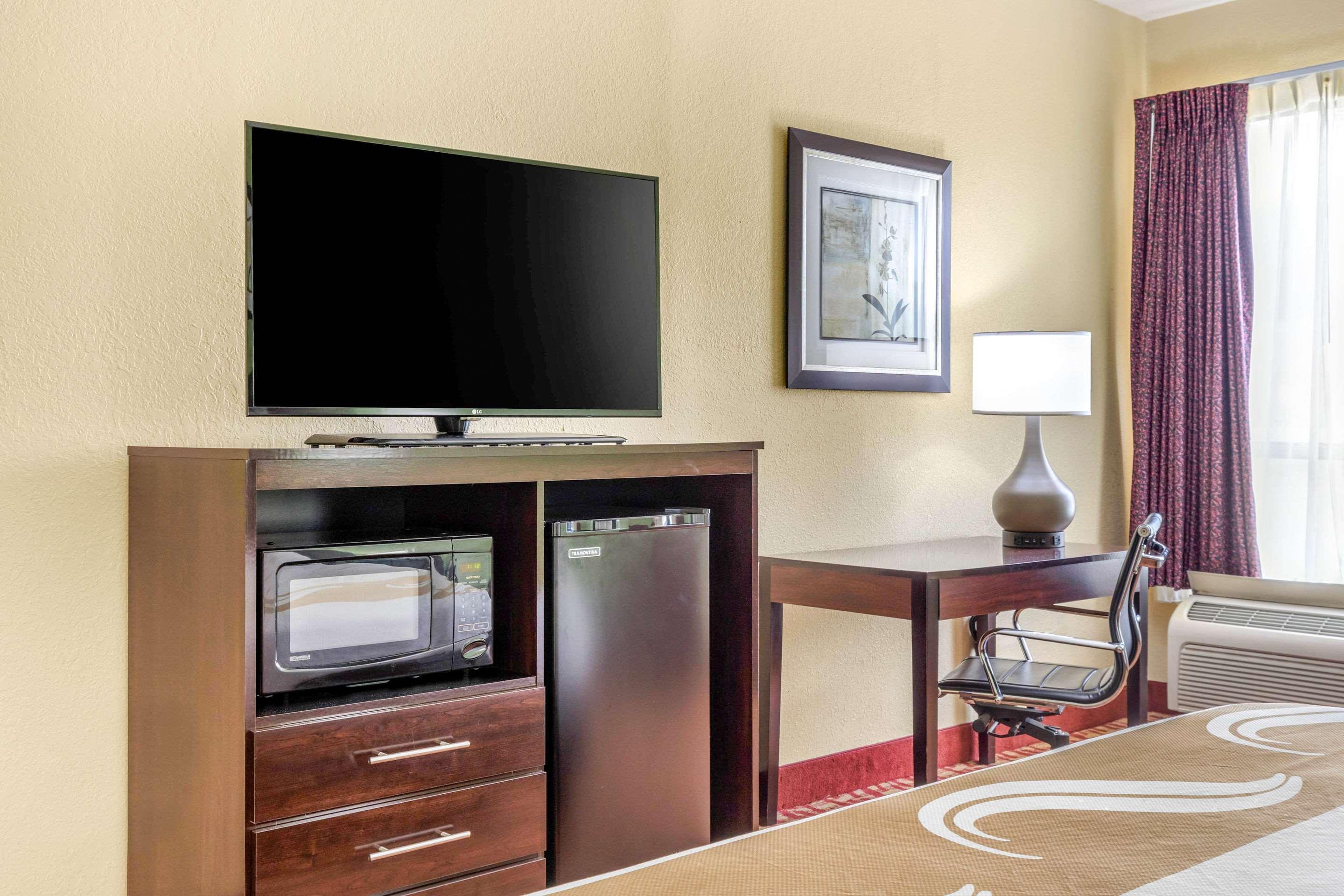 Quality Inn & Suites Λέξινγκτον Εξωτερικό φωτογραφία